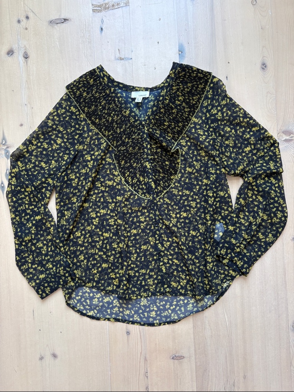 Womens Navy & Gold Floral V-Neck Large Collar Sheer Blouse - Medium